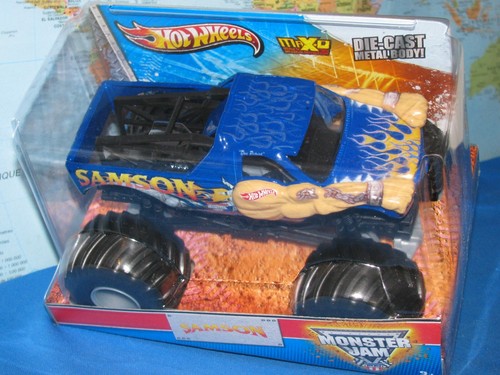 Hot wheels monster jam - hot,